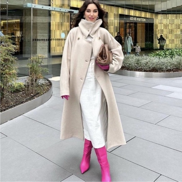 NWT ZARA OVERSIZED MANTENCO WOOD collar Size M 
🚨FIRM PRICE NO DISCOUNT - Picture 15 of 16